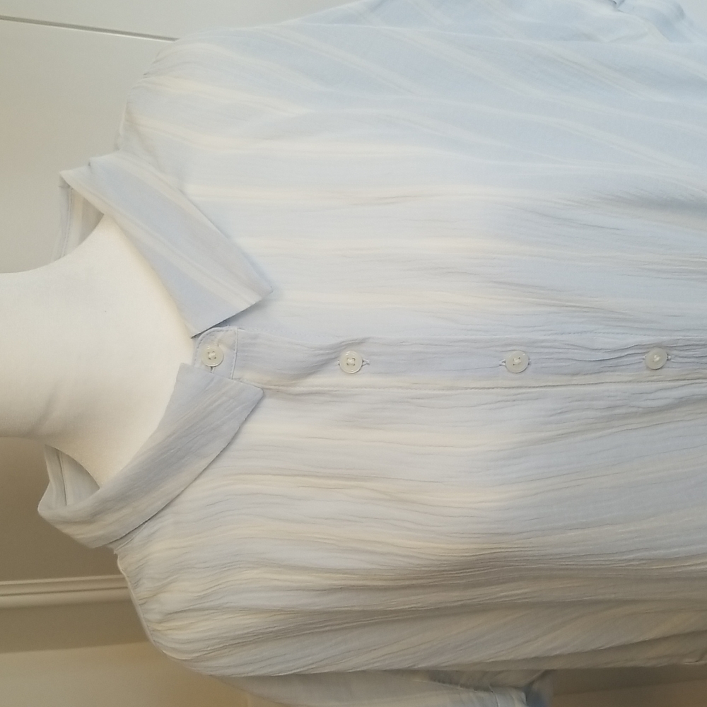 AVA & VIV  Light Blue/White Striped Short-Sleeve ButtonUp Top (Plus Size 4x) NWT